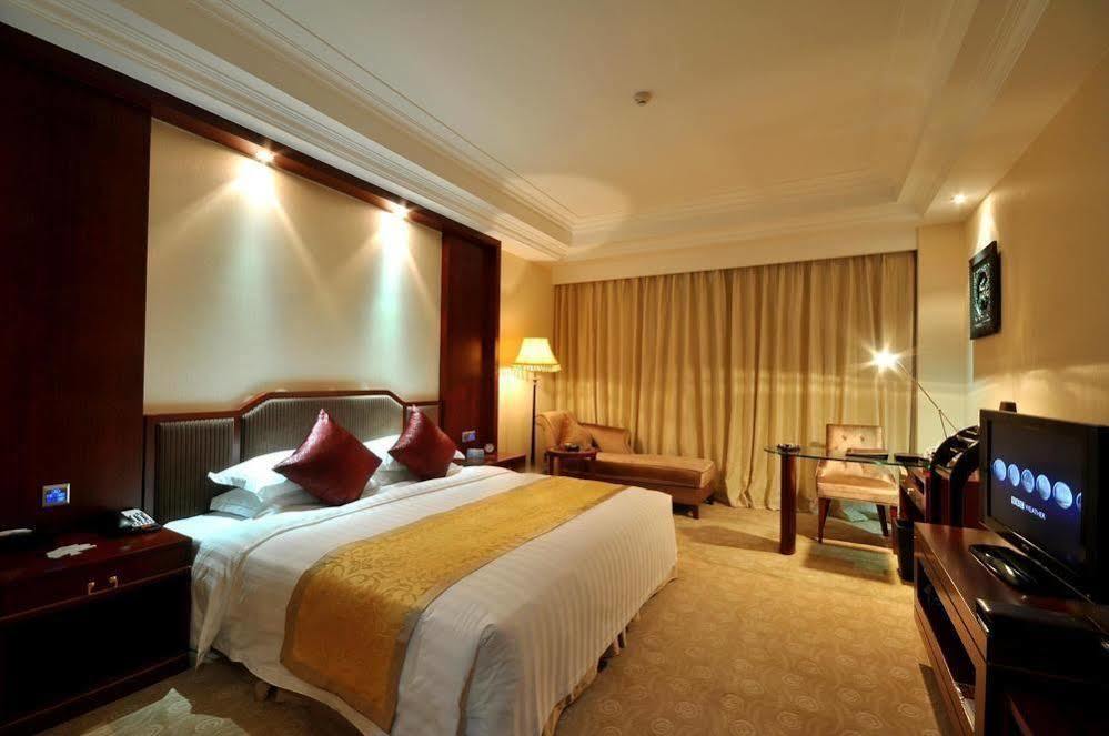Nanjiao Hotel Shanghai Hotel 5*