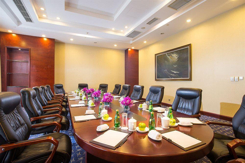 Nanjiao Hotel Shanghai